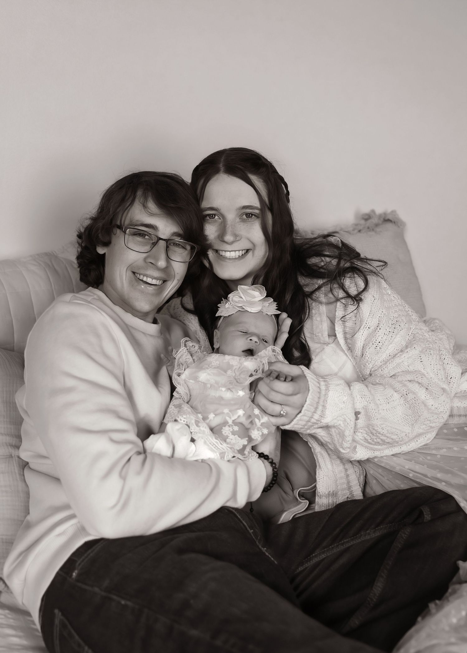 Lifestyle Newborn photoshoot in Central Illinois