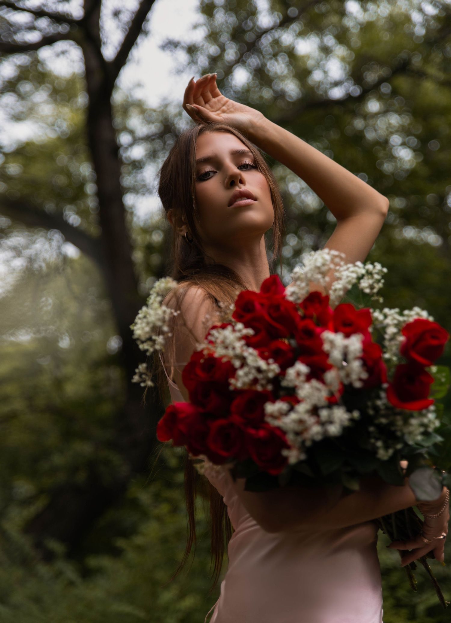 Portrait photoshoot with flowers at a creek in Kickapoo, IL