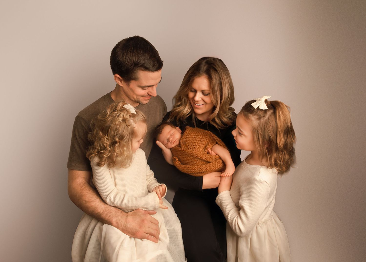 Posed Newborn Session in studio in Peoria, IL