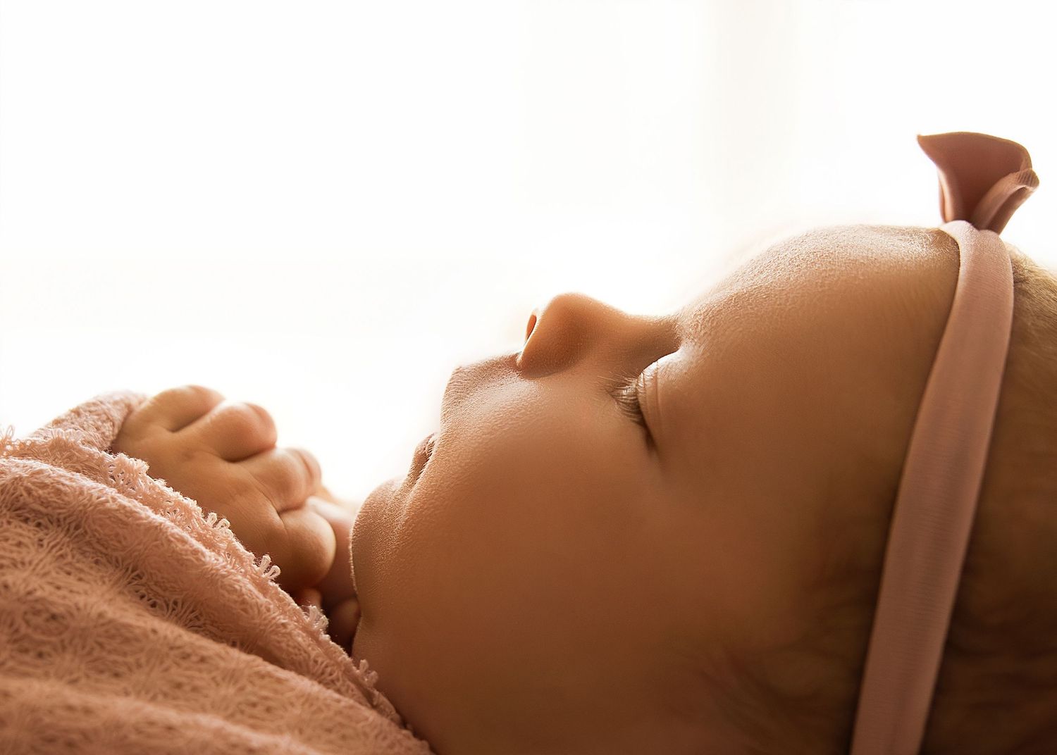 Lifestyle Newborn Photography in Tremont, IL