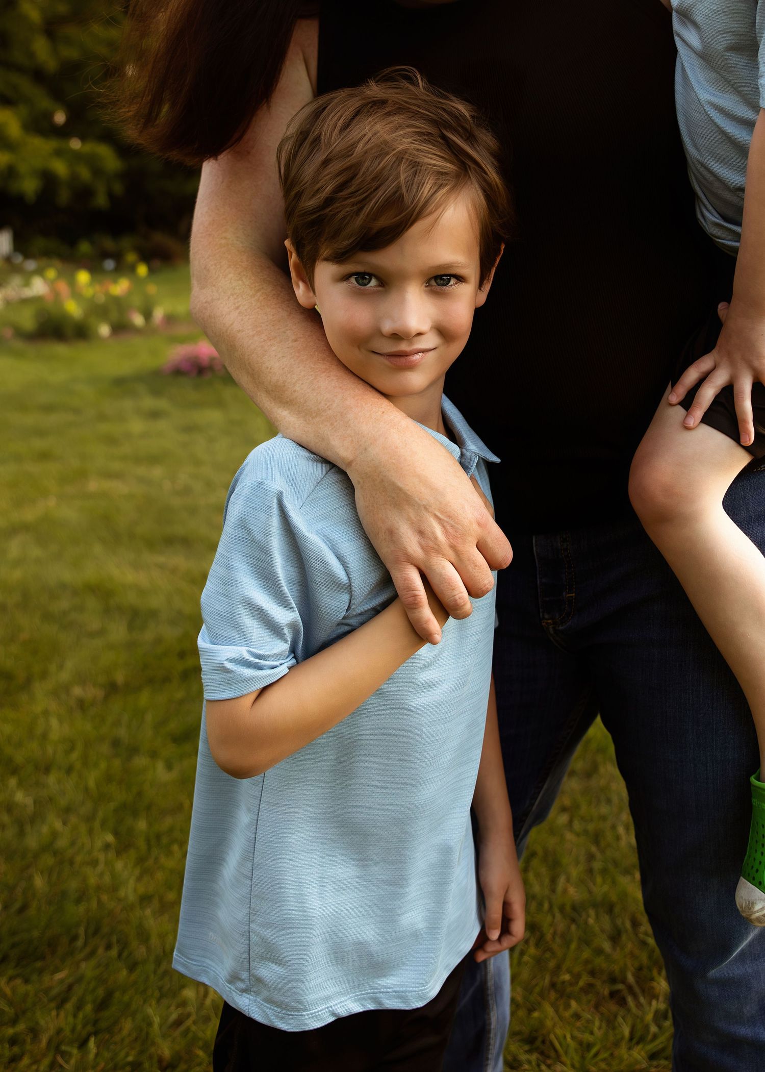Lifestyle Family Session at ICC Gardens in East Peoria, IL
