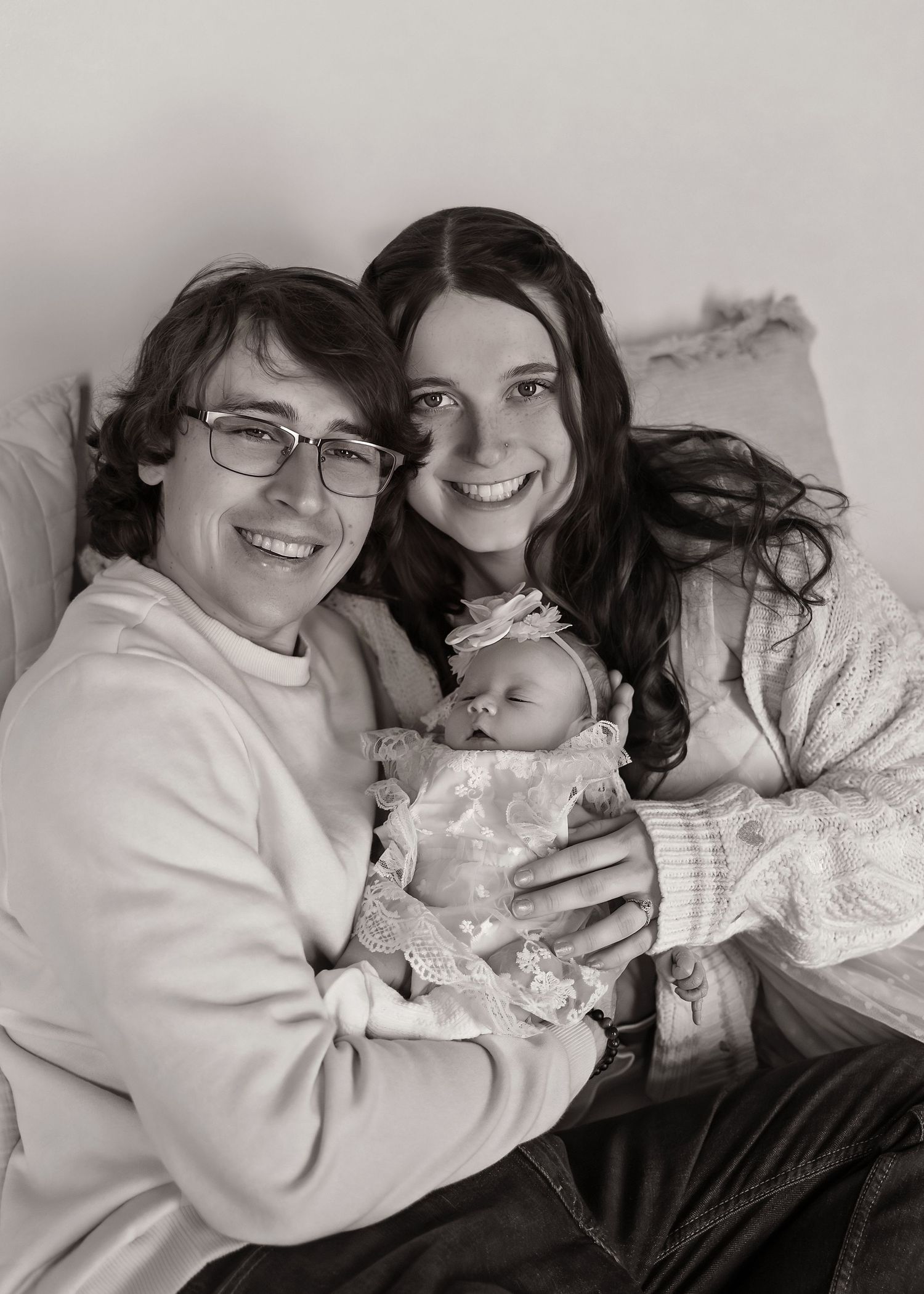 Lifestyle Newborn photoshoot in Central Illinois