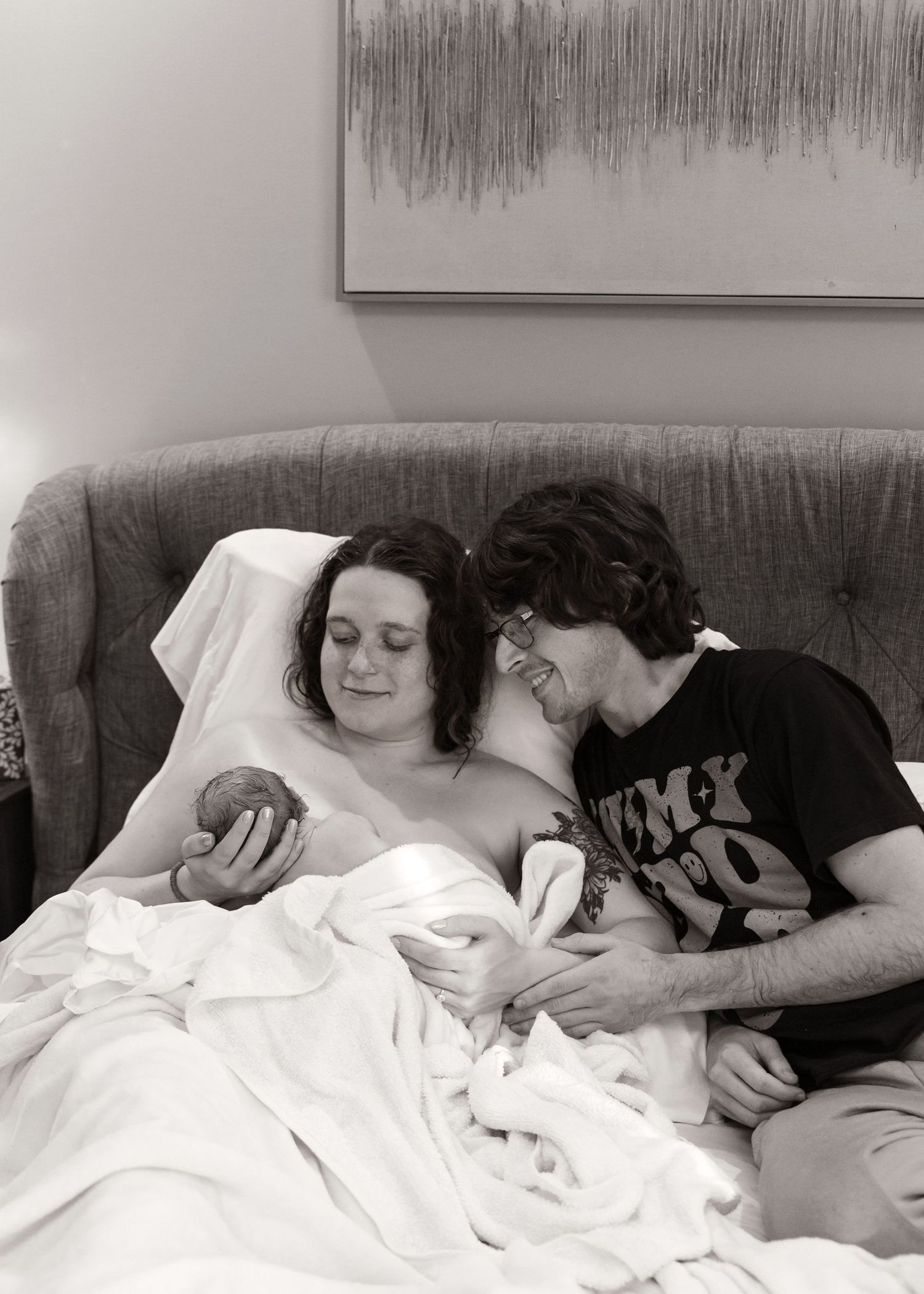 Birth Photography with mom & dad in Bloomington, IL