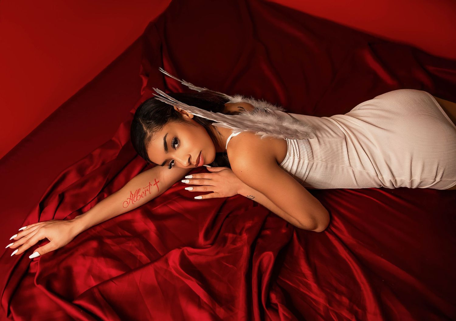 Valentines Boudoir Session in-studio in Peoria, IL