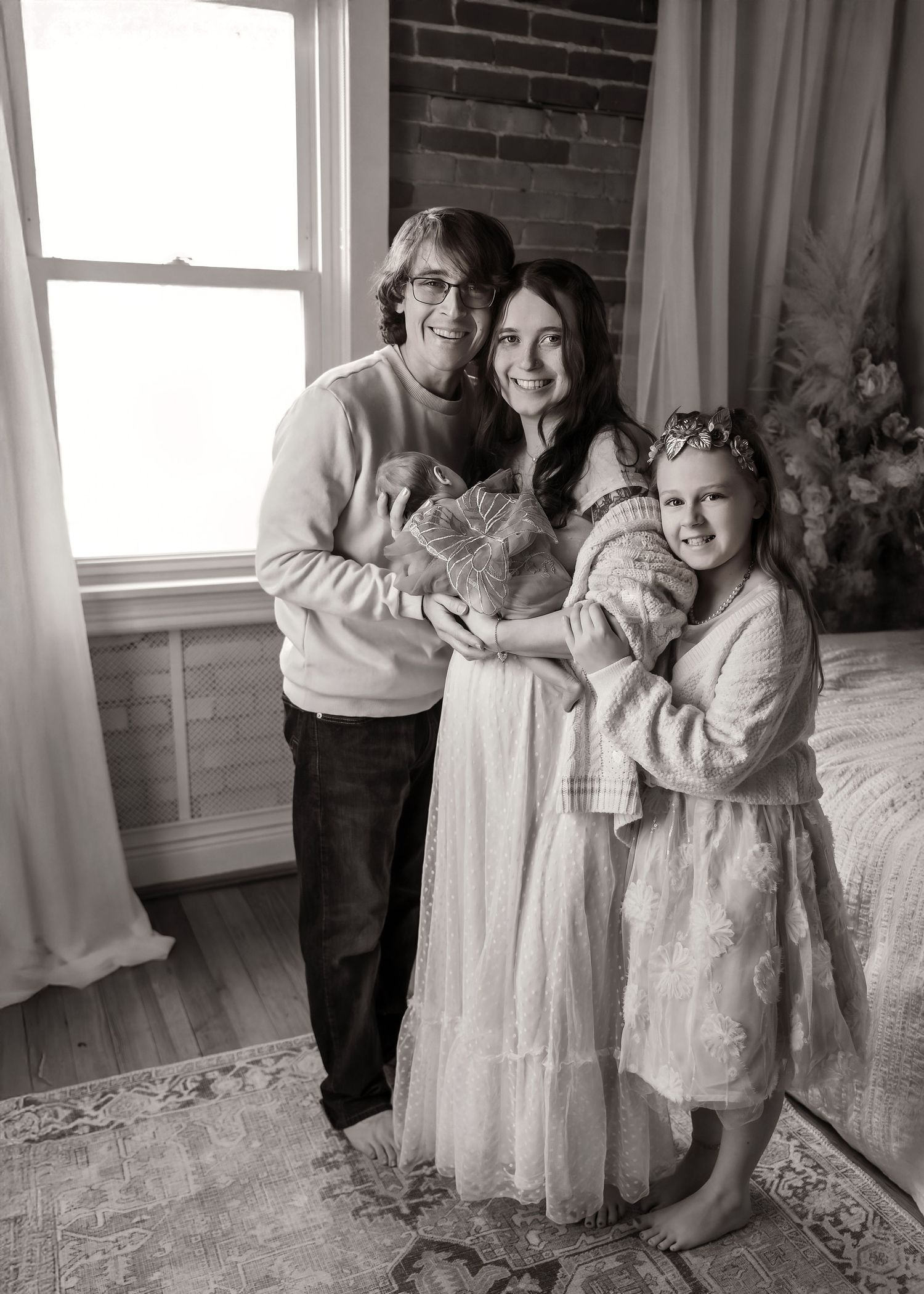 Lifestyle Newborn photoshoot in Central Illinois