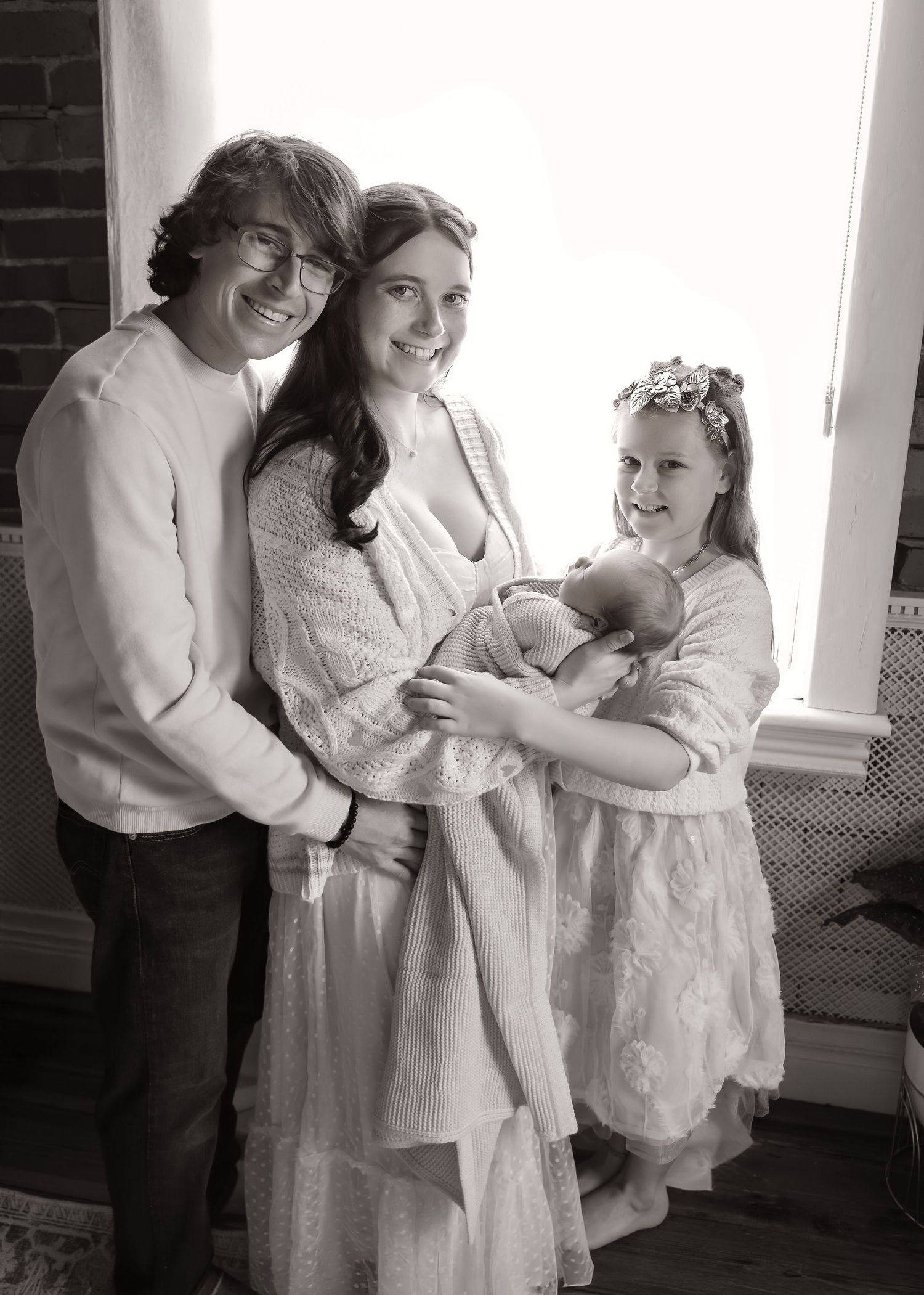 Lifestyle Newborn photoshoot in Central Illinois