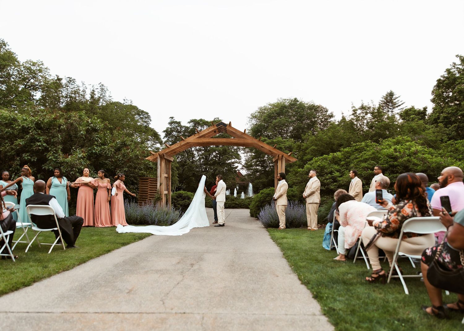 Wedding photography at Glen Oak in Peoria, IL