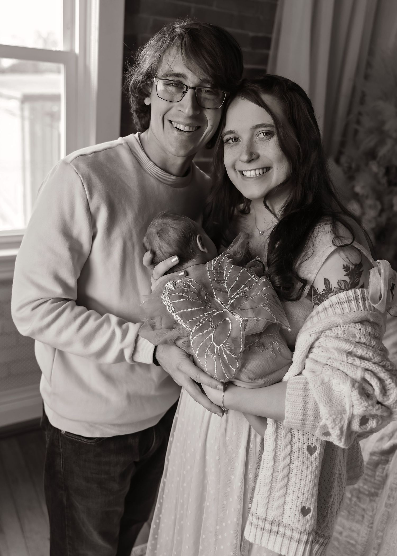 Lifestyle Newborn photoshoot in Central Illinois