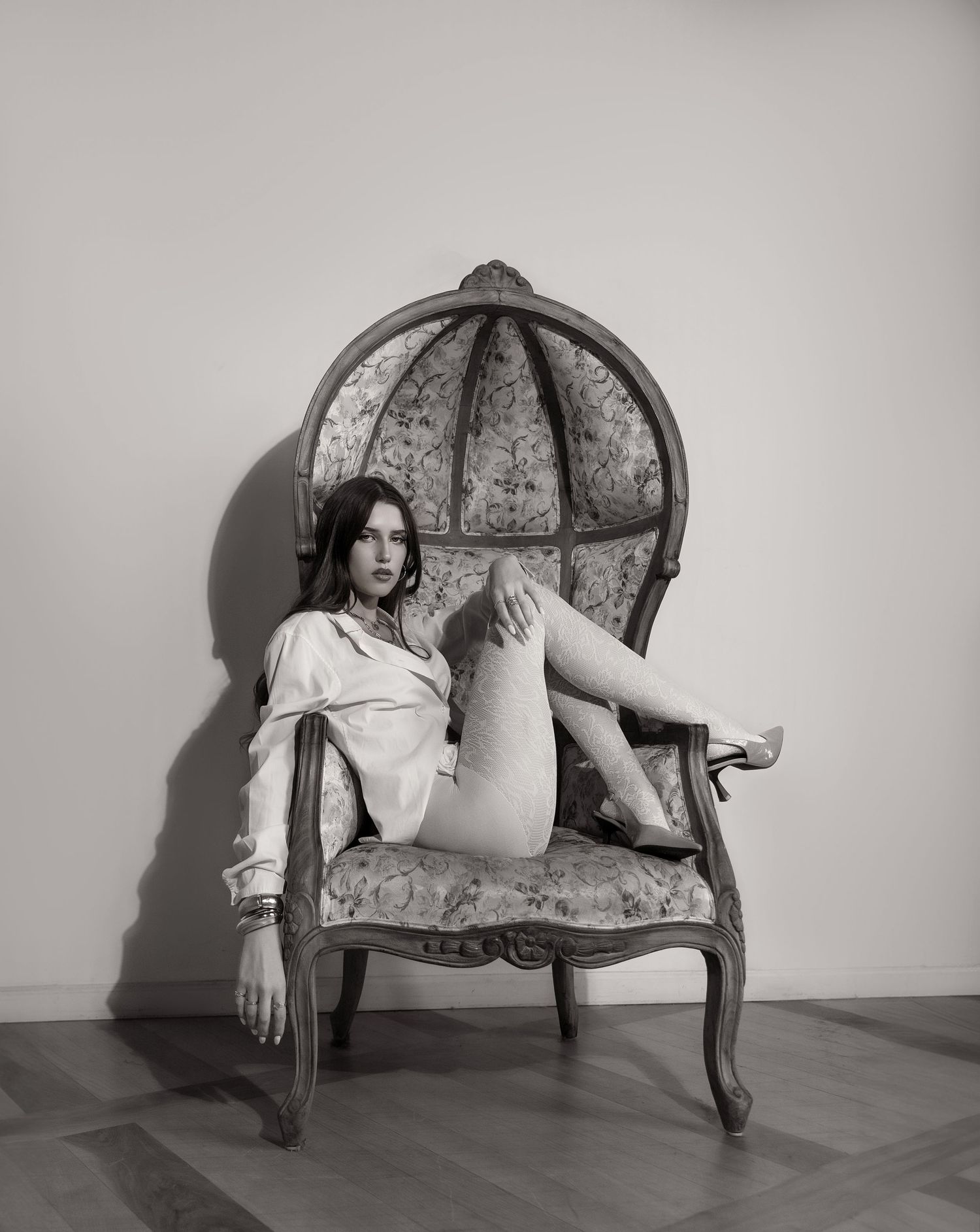 creative In-studio boudoir session in Chicago, IL