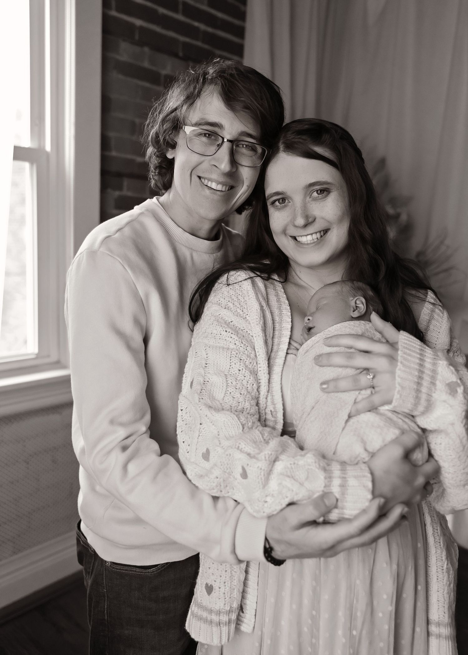Lifestyle Newborn photoshoot in Central Illinois