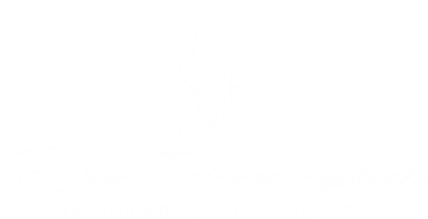 Minimalist text layout showing 'Familien & Neugeborenen Fotografie' in light font.