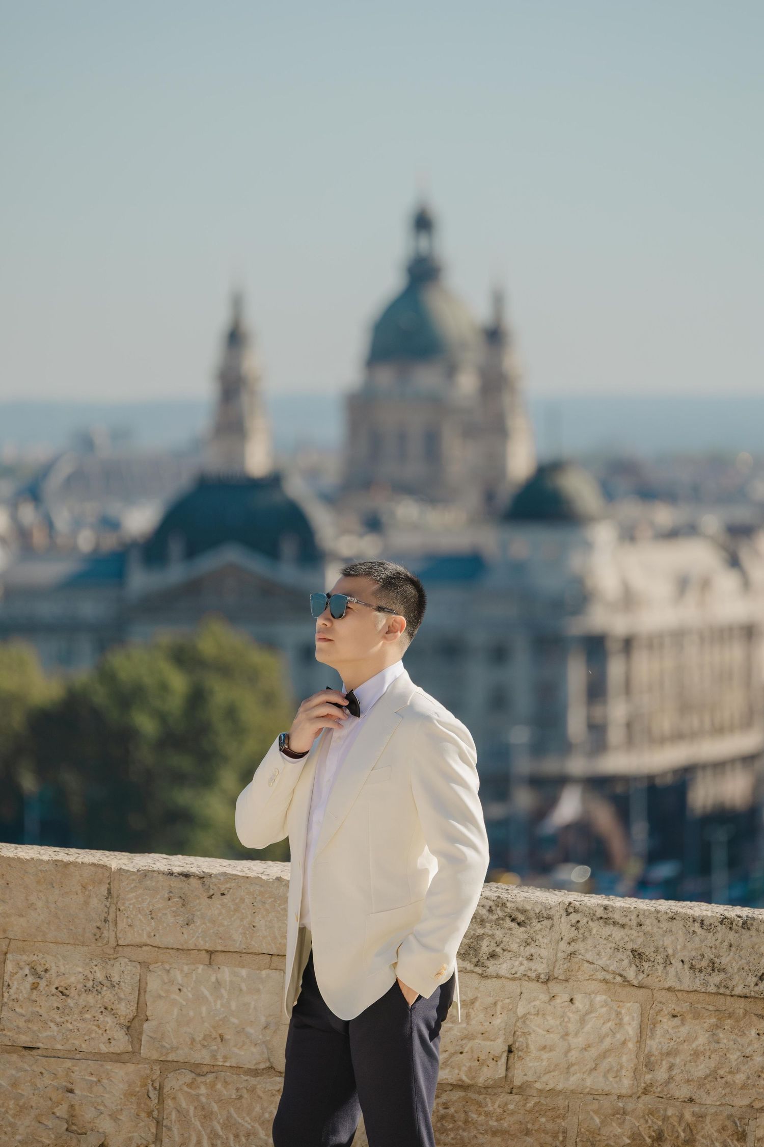 pre-wedding /couple photoshoot at the Buda Castle in Budapest