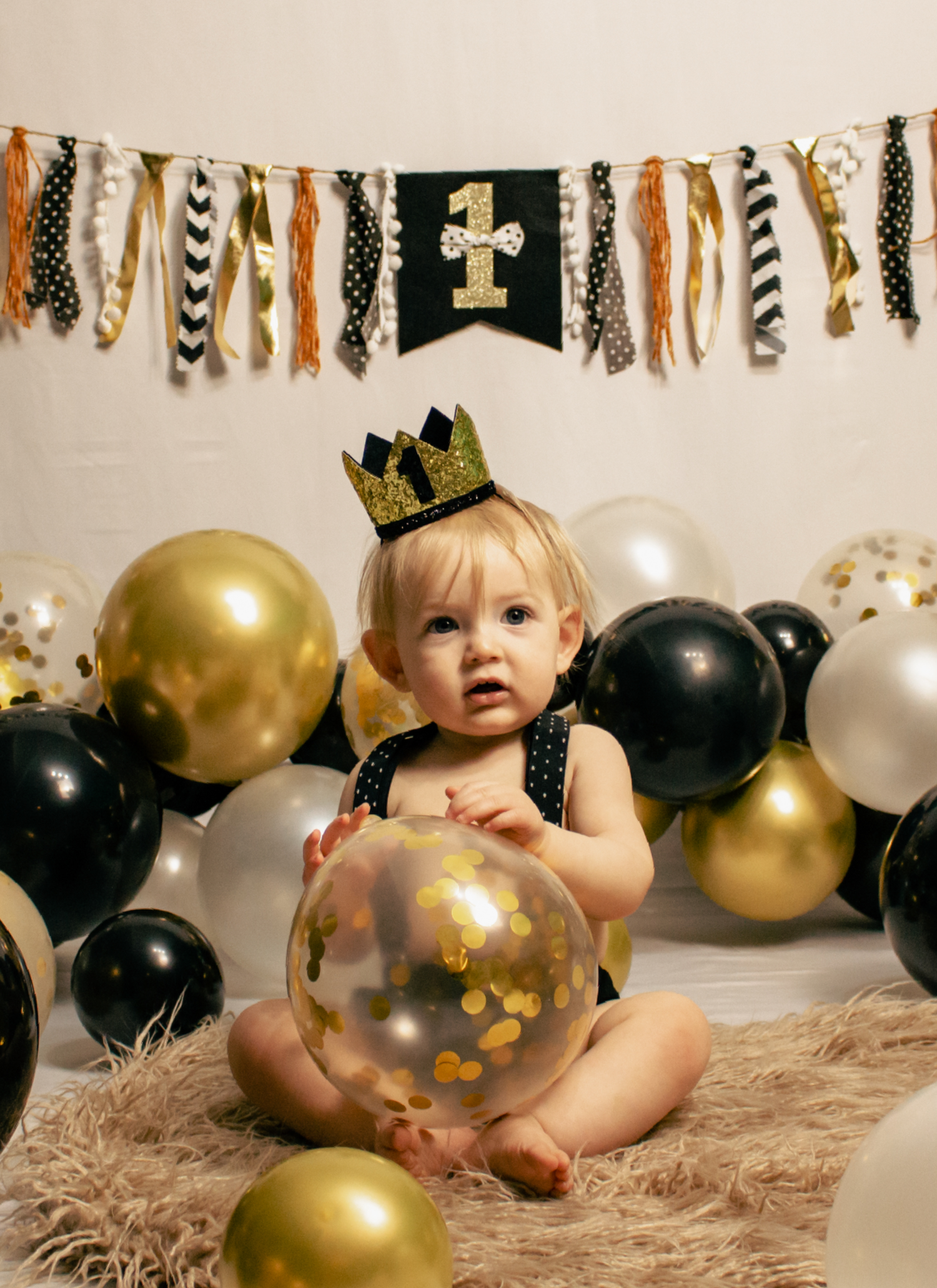 first birthday photos milestone session in Mississauga