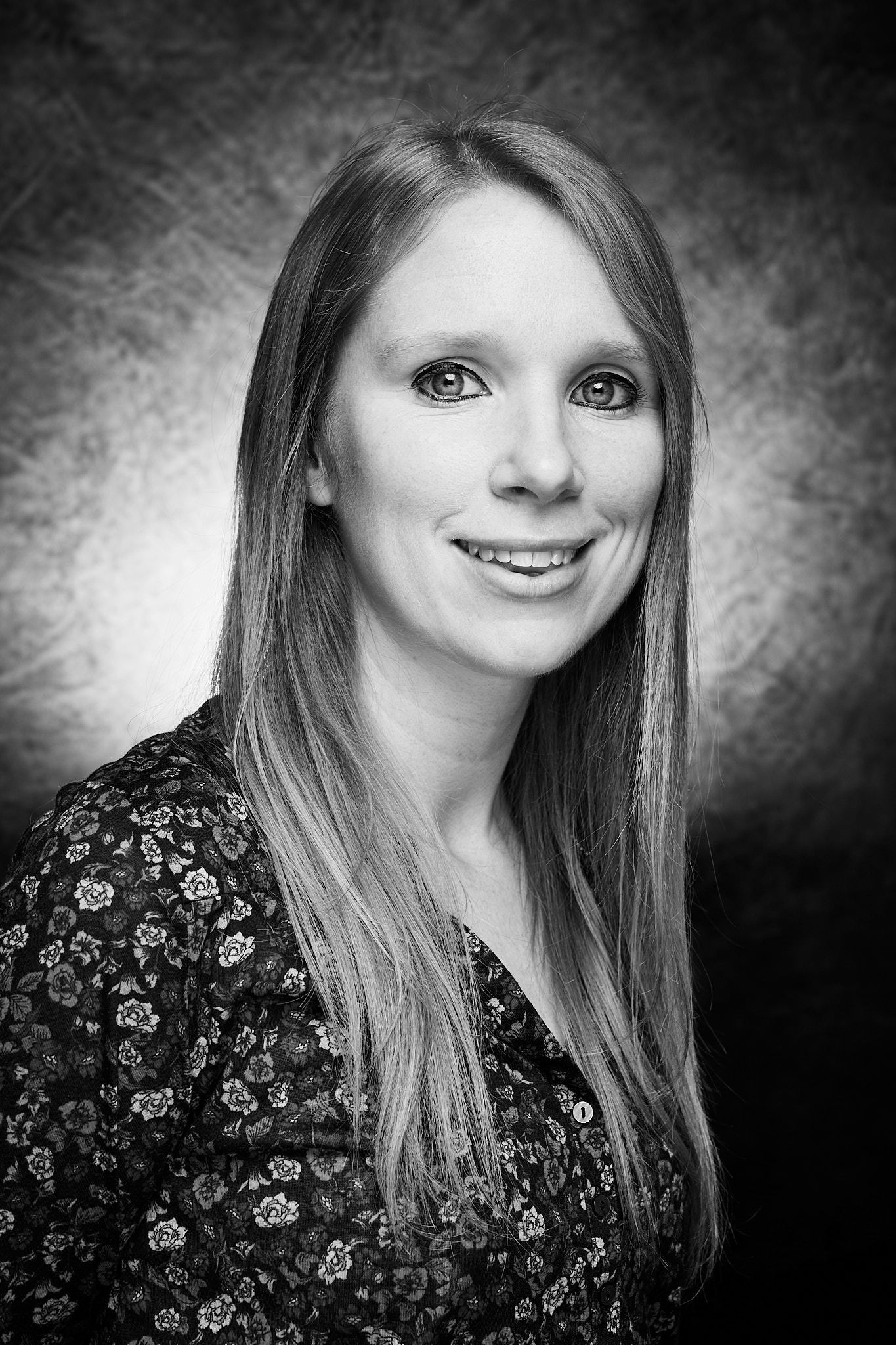 LinkedIn portrait. woman monochrome