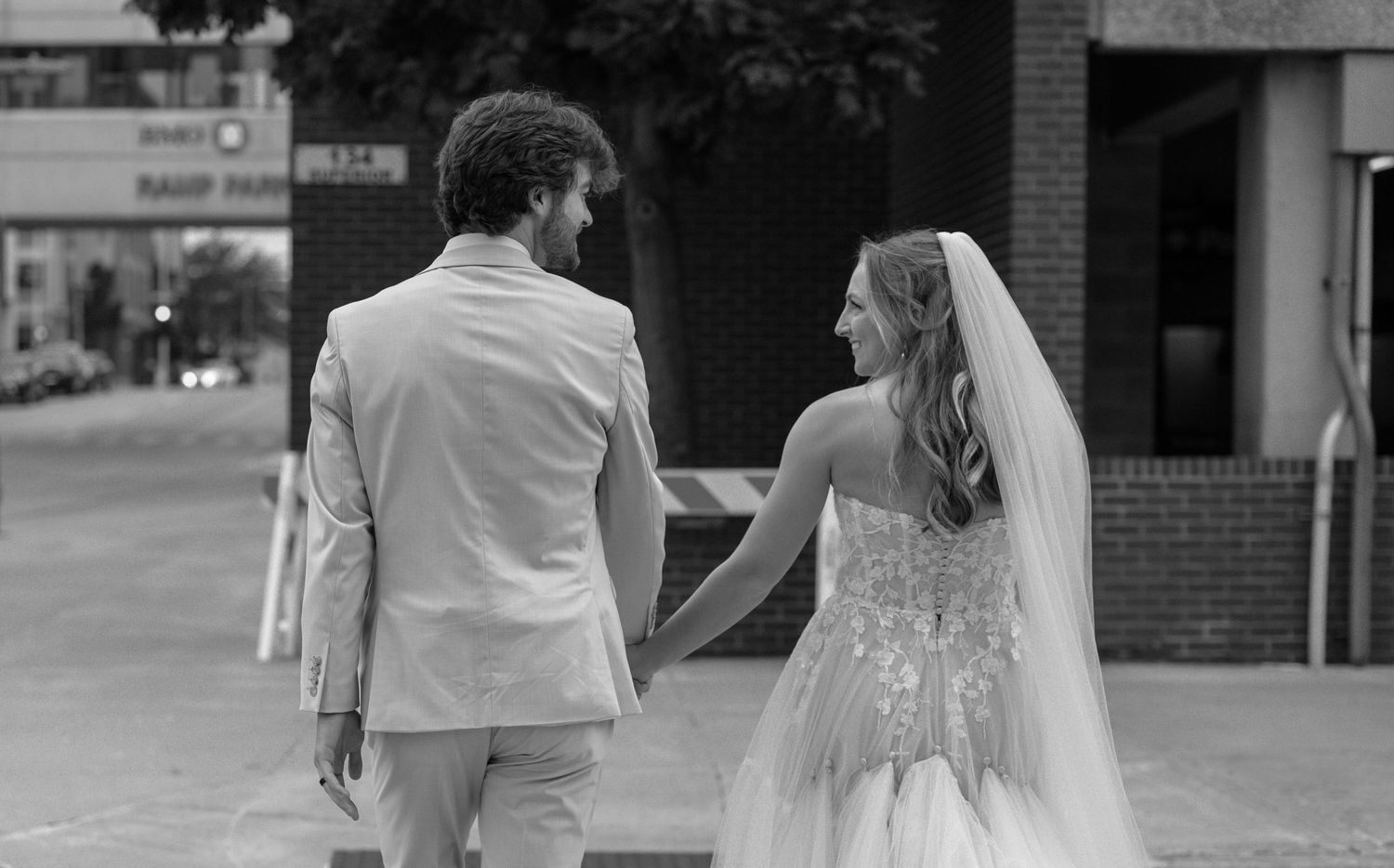 Appleton, Wisconsin Wedding and Portrait Photographer