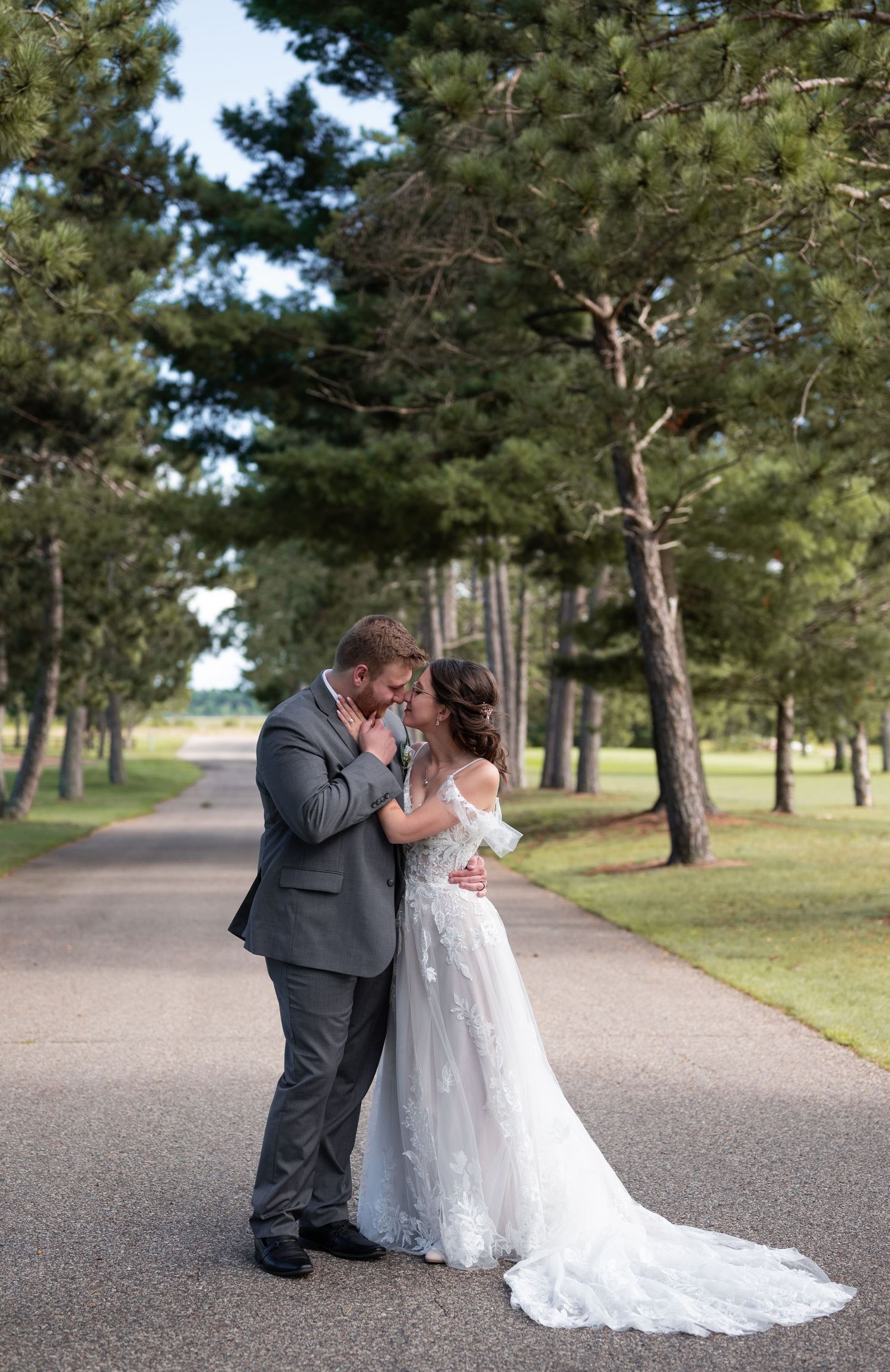 Appleton, Wisconsin Wedding and Portrait Photographer