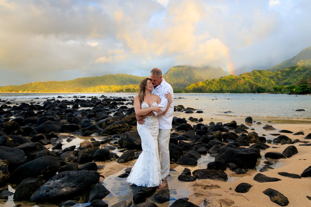 Romantic elopement session at Hanalei Bay, Kauaʻi