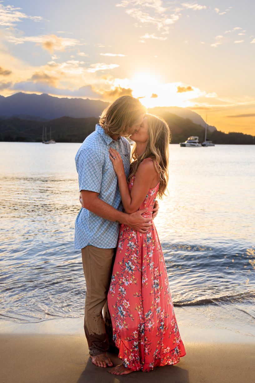 Hanalei, Kaua'i Couples Photographer