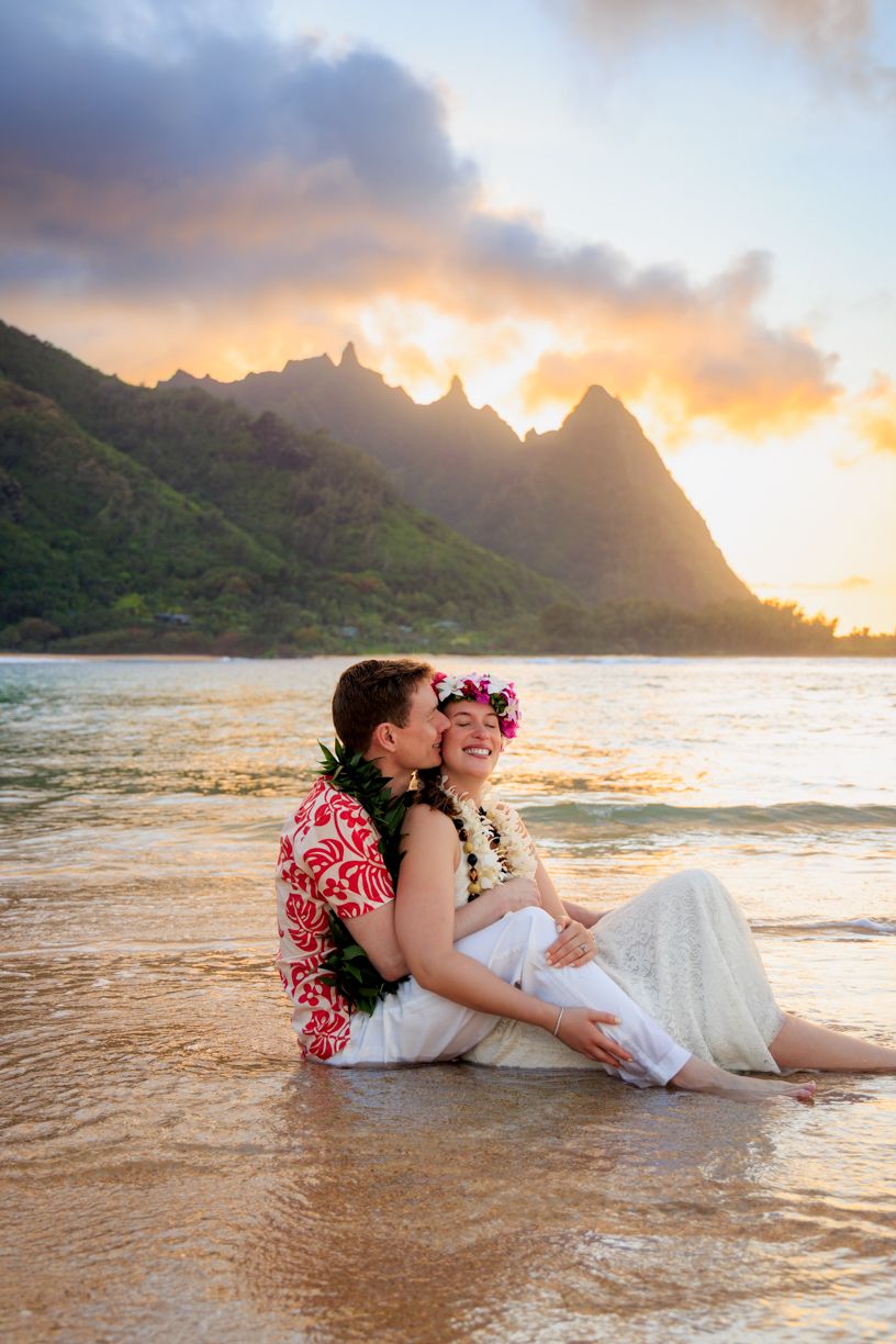 Kaua'i Elopement Photographer