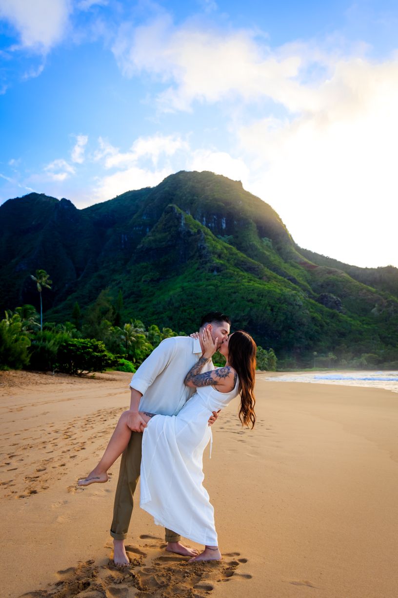 Hanalei, Kaua'i Couples Photographer