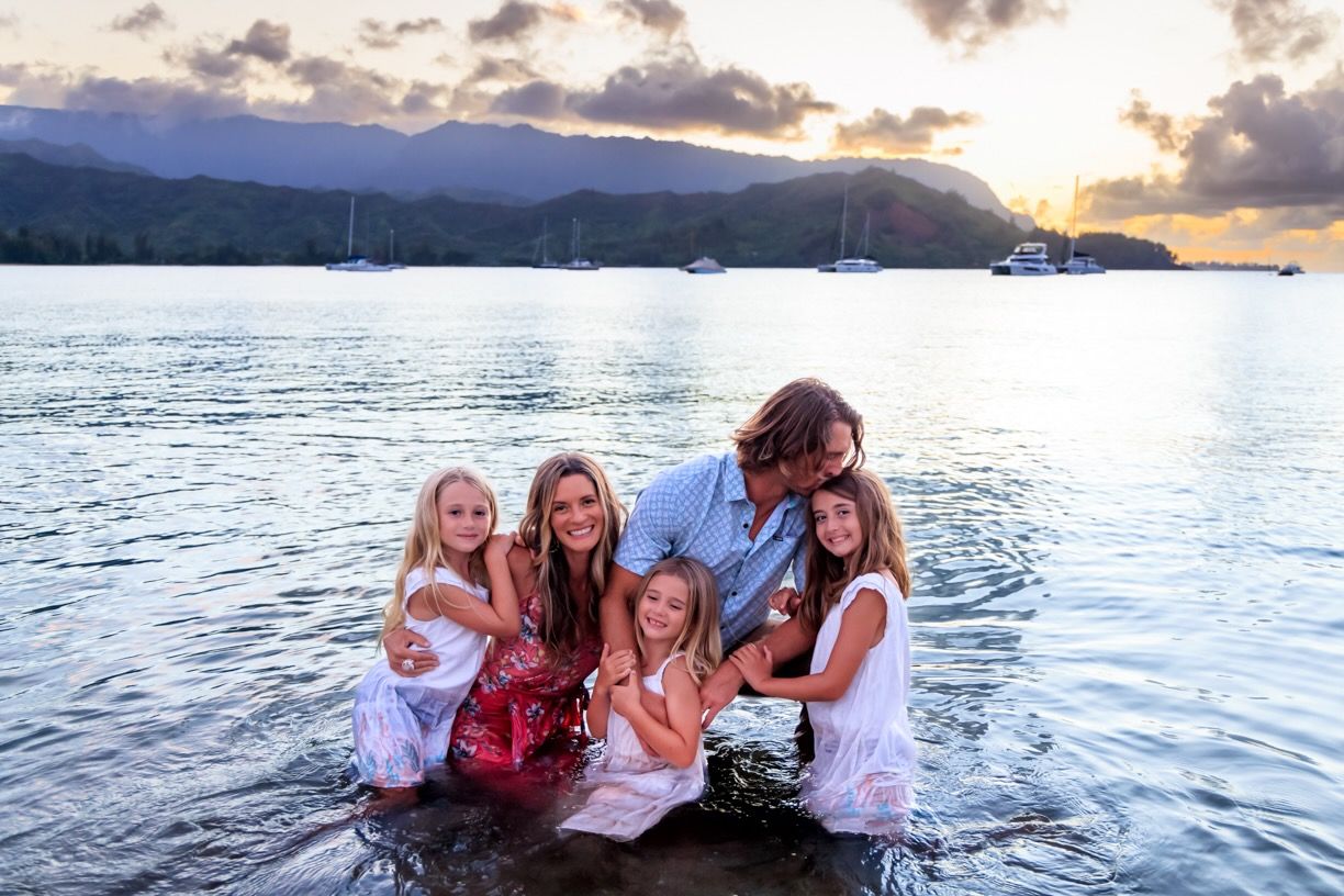 Lifestyle family session on the shores of Hanalei Bay, Kauaʻi