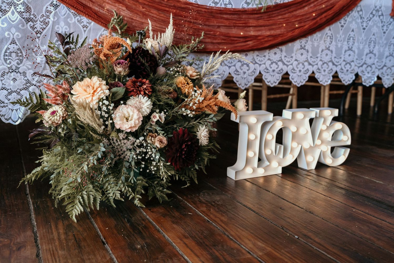 Your wedding day is a celebration of love, connection, and unforgettable memories. Our wedding photography in Western New York.