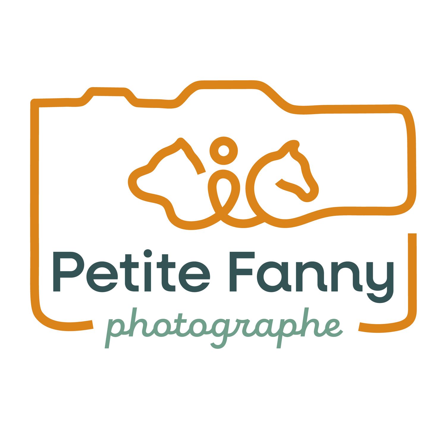 Logo of Petite Fanny Photographe featuring a camera outline with a dog, cat, and horse inside, in orange and teal.