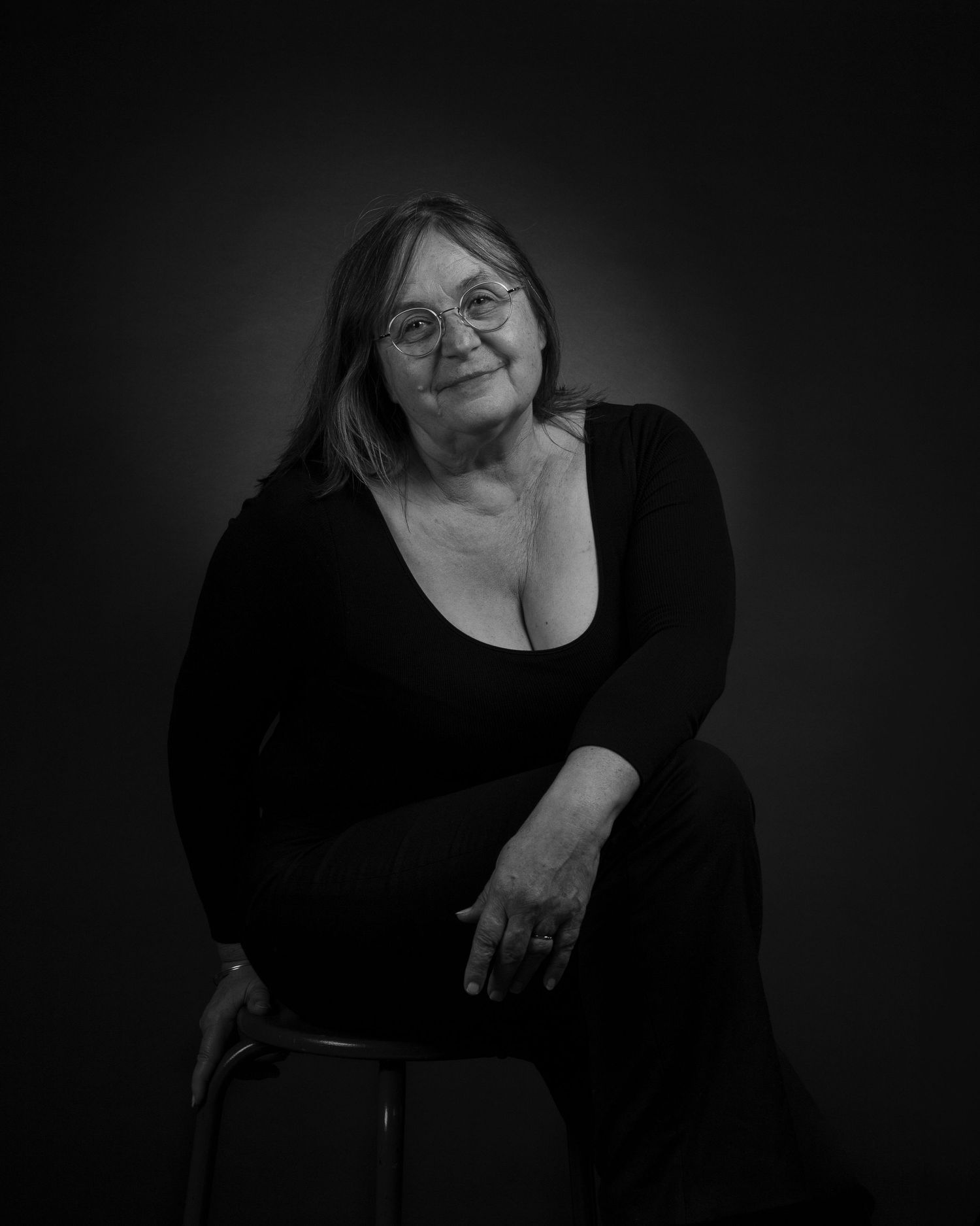 Portrait professionnel en noir et blanc.