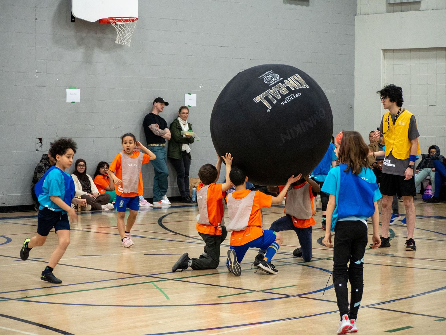 photo sportive, kin-ball