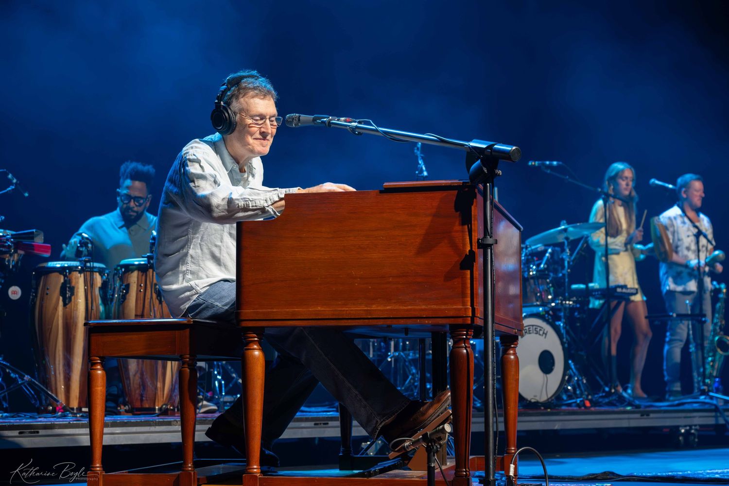 Steve Winwood at keyboard