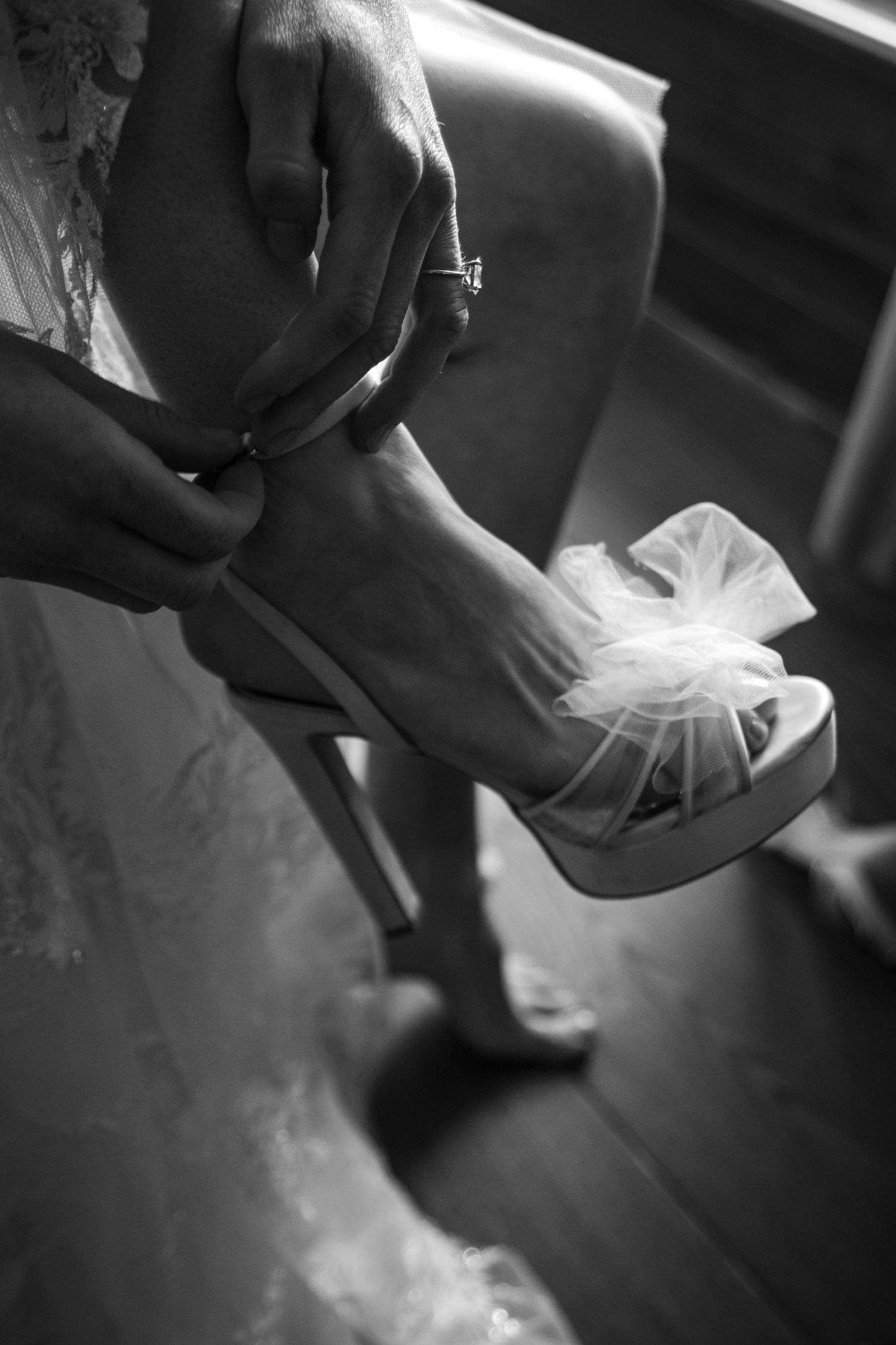 Andorra wedding getting ready
