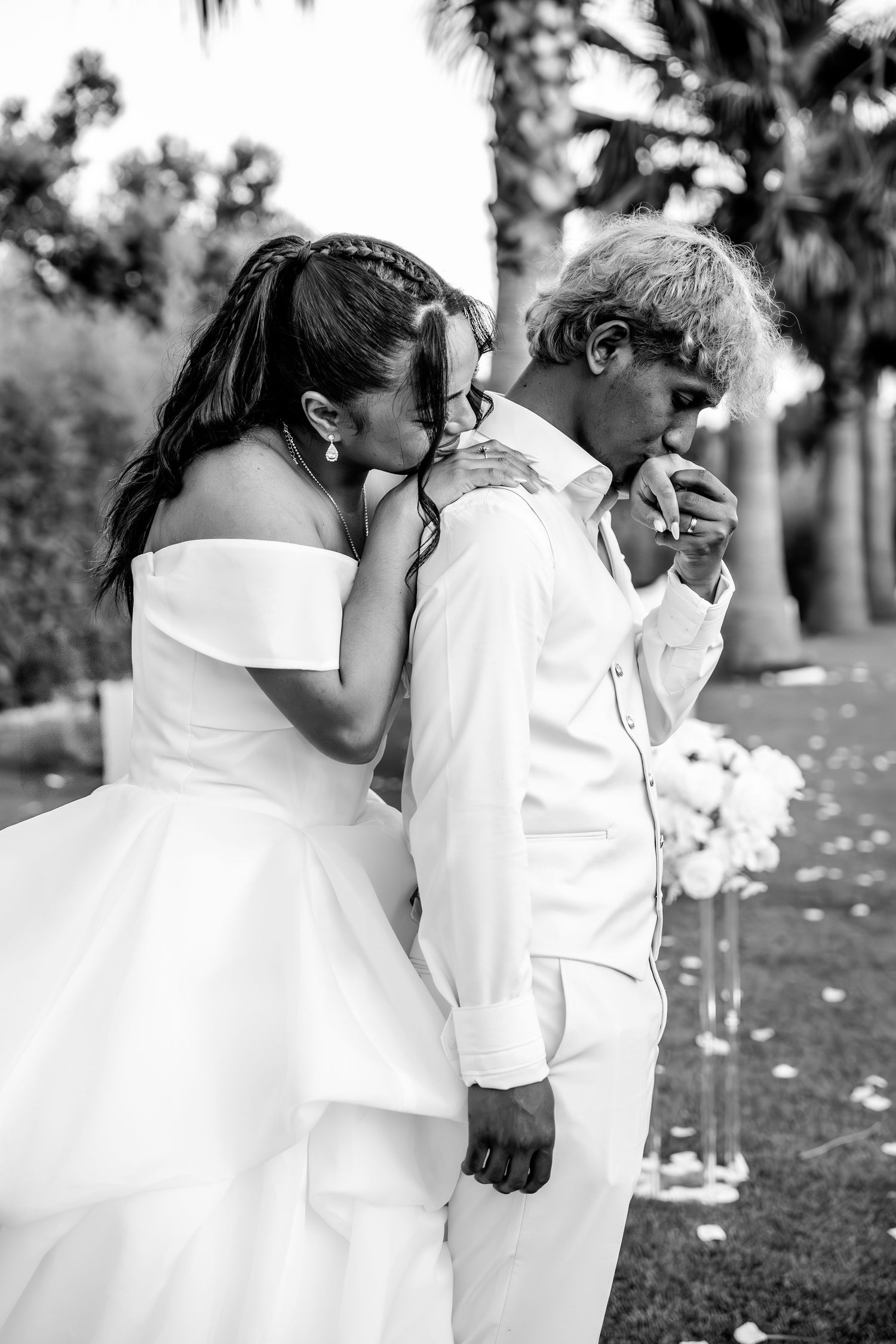 portraits de couple mariage naturel