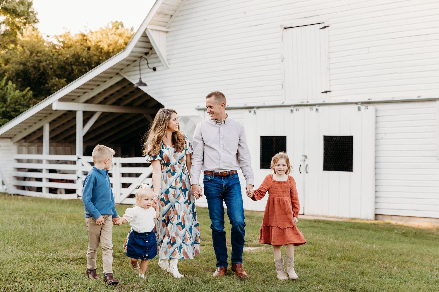 San Antonio family photography by Kori Frazier. authentic, heartfelt moments. Perfect for families looking for natural, timeless photos