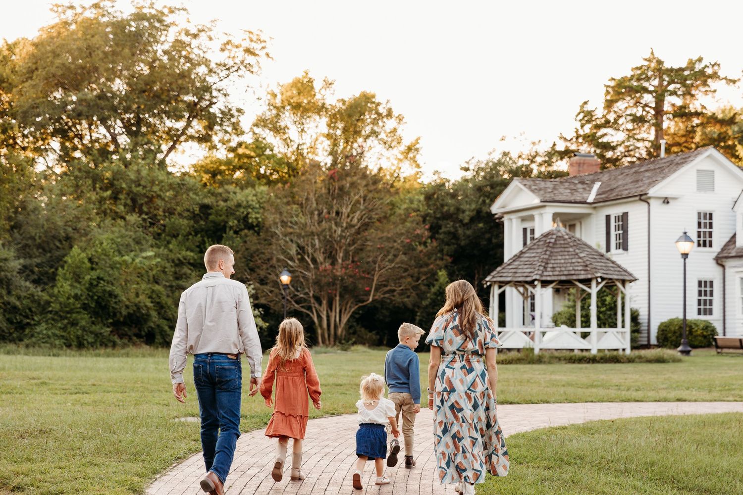 San Antonio family photography by Kori Frazier. authentic, heartfelt moments. Perfect for families looking for natural, timeless photos
