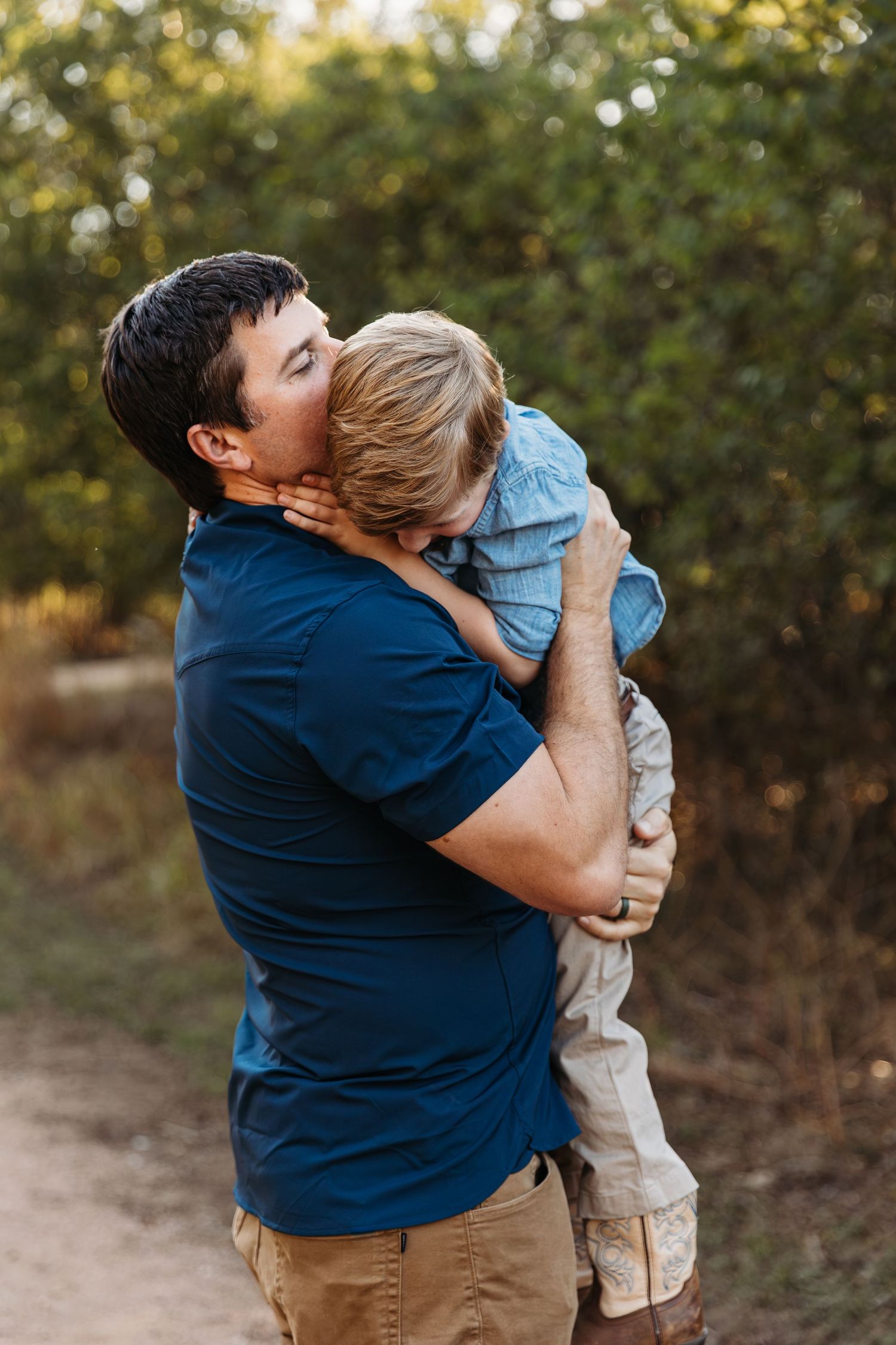 San Antonio family photography by Kori Frazier. authentic, heartfelt moments. Perfect for families looking for natural, timeless photos