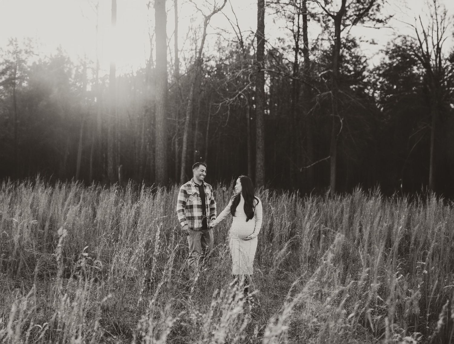 San Antonio Maternity photography by Kori Frazier. authentic, heartfelt moments. Perfect for families looking for natural, timeless photos