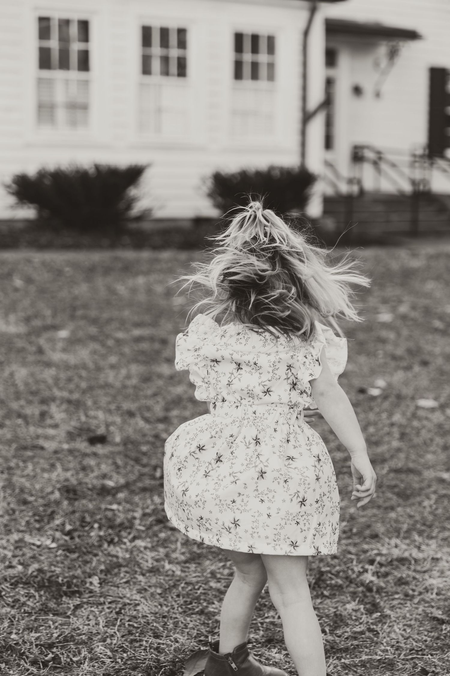 San Antonio family photography by Kori Frazier. authentic, heartfelt moments. Perfect for families looking for natural, timeless photos