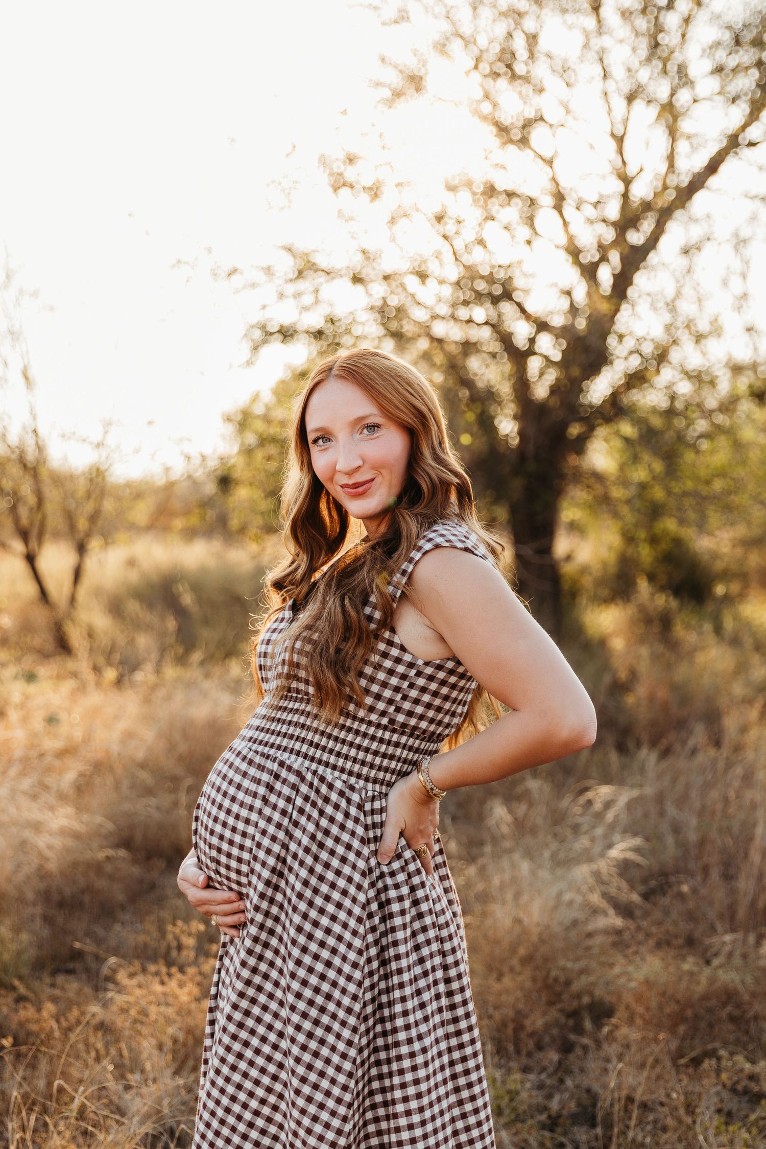 San Antonio Maternity photography by Kori Frazier. authentic, heartfelt moments. Perfect for families looking for natural, timeless photos