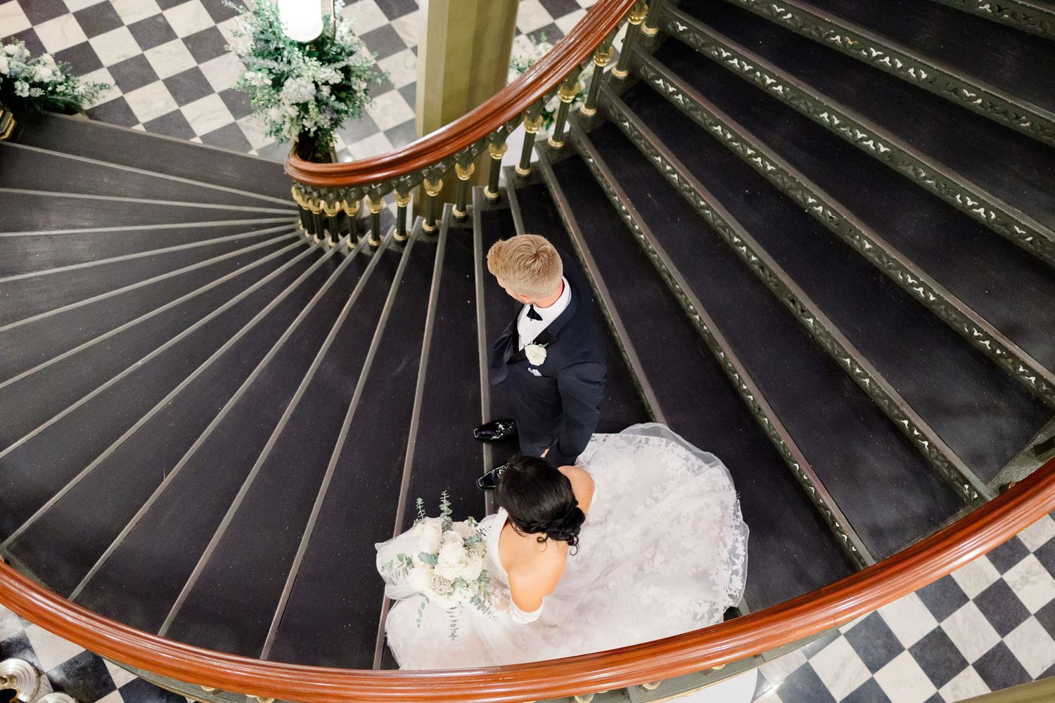 Wedding Photographer Baton Rouge, Louisiana State Capitol