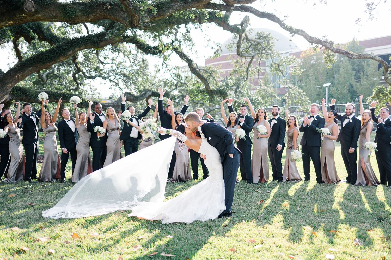 Wedding Photographer Baton Rouge, Louisiana State Capitol