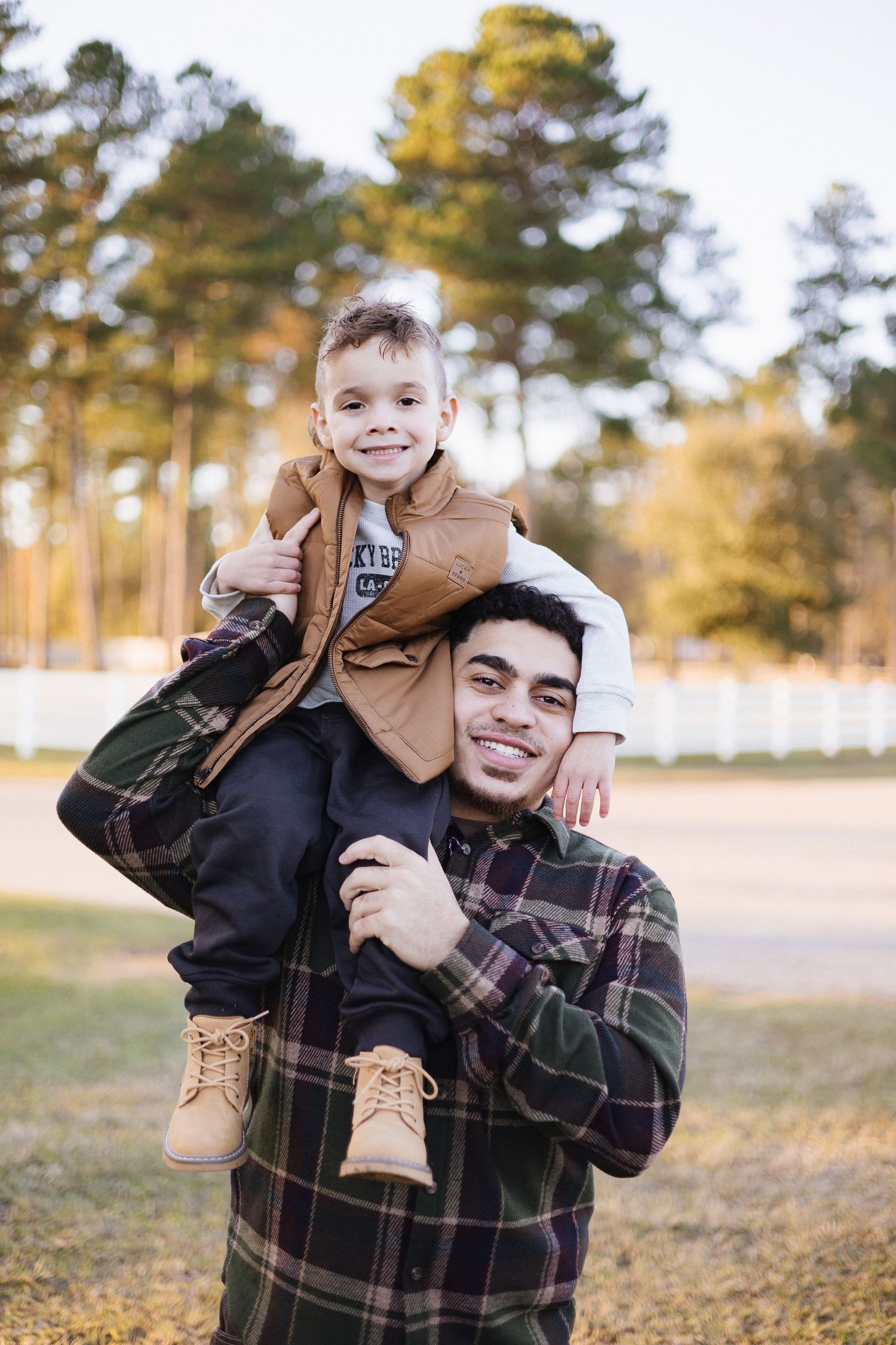 Lifestyle and Family photographer in Walker, Louisiana