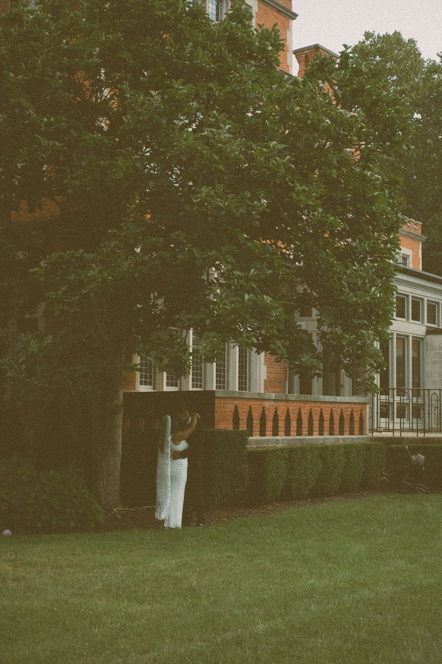 Columbus, Ohio wedding photography by Bryanna Harmeyer capturing authentic, candid, storytelling, documentary, and film-inspired wedding