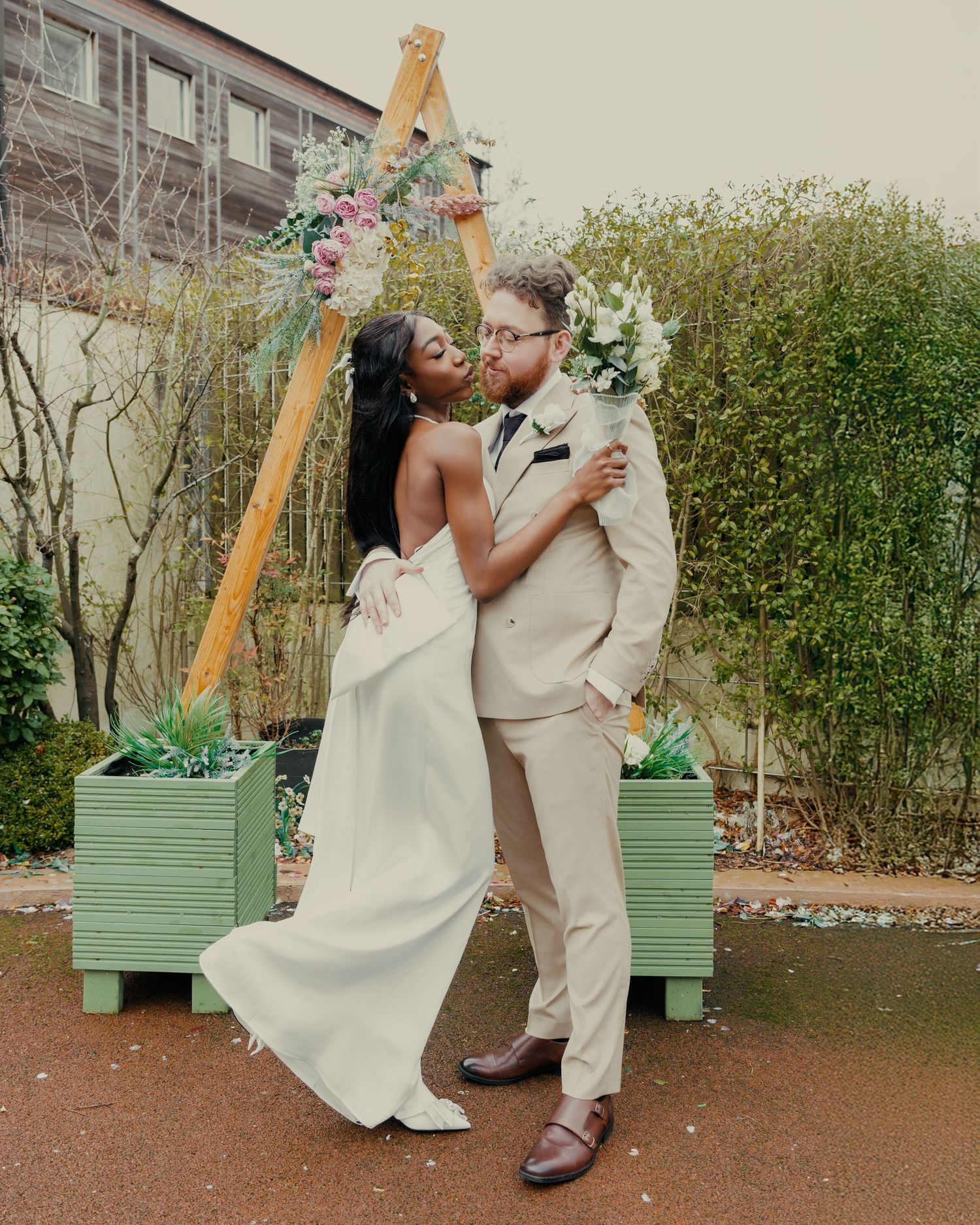 #smartweddingsuk #londonweddingphotographer #multiculturalweddingphotographer #ukweddingphotographer