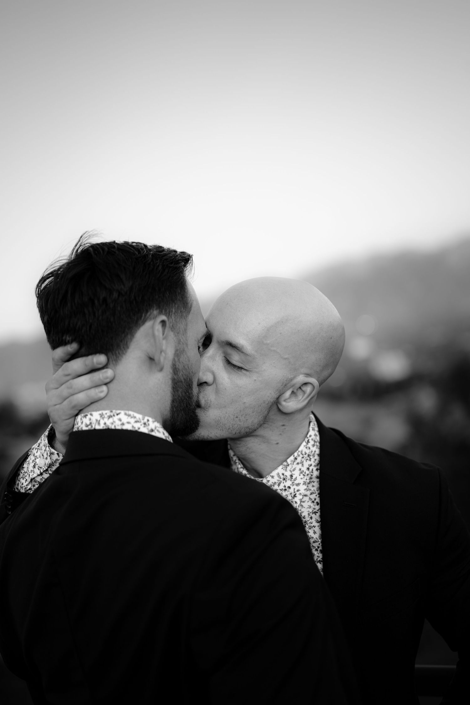 Story-driven wedding and elopement photography in Jackson Hole and beyond. Pine & Palm captures real moments, wild landscapes, and the love