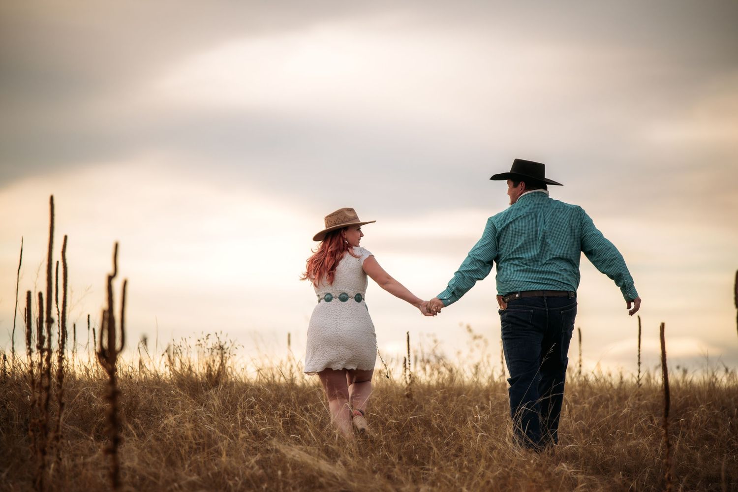 Story-driven wedding and elopement photography in Jackson Hole and beyond. Pine & Palm captures real moments, wild landscapes, and the love
