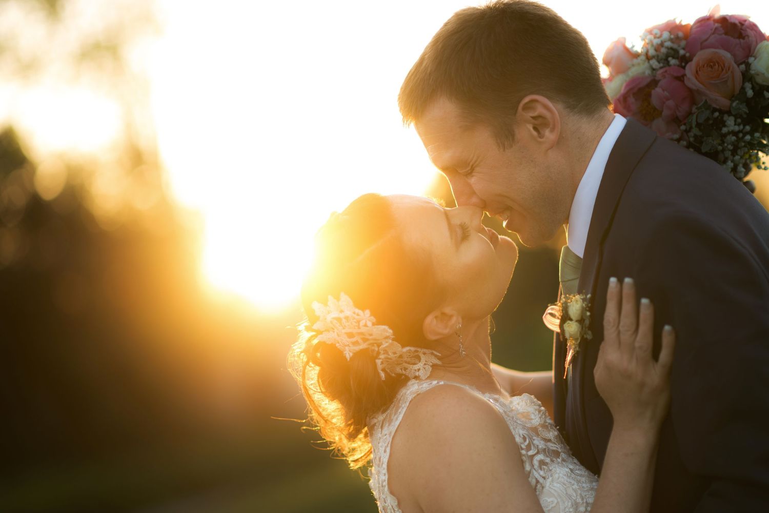Story-driven wedding and elopement photography in Jackson Hole and beyond. Pine & Palm captures real moments, wild landscapes, and the love