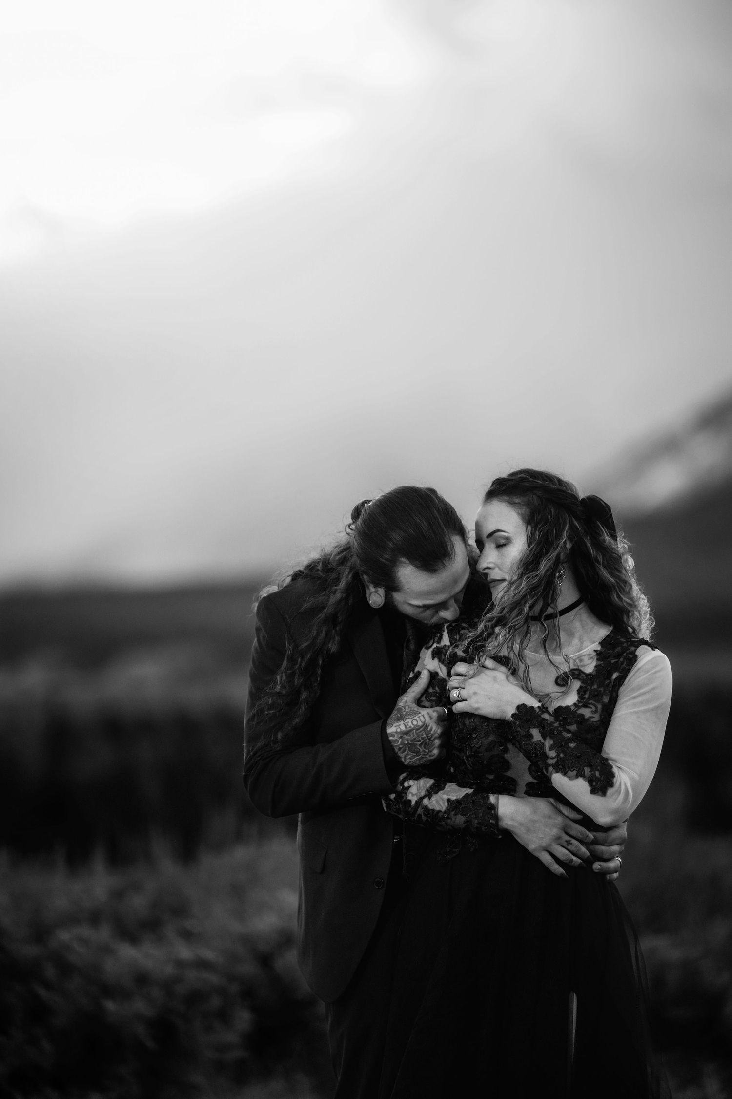 Story-driven wedding and elopement photography in Jackson Hole and beyond. Pine & Palm captures real moments, wild landscapes, and the love