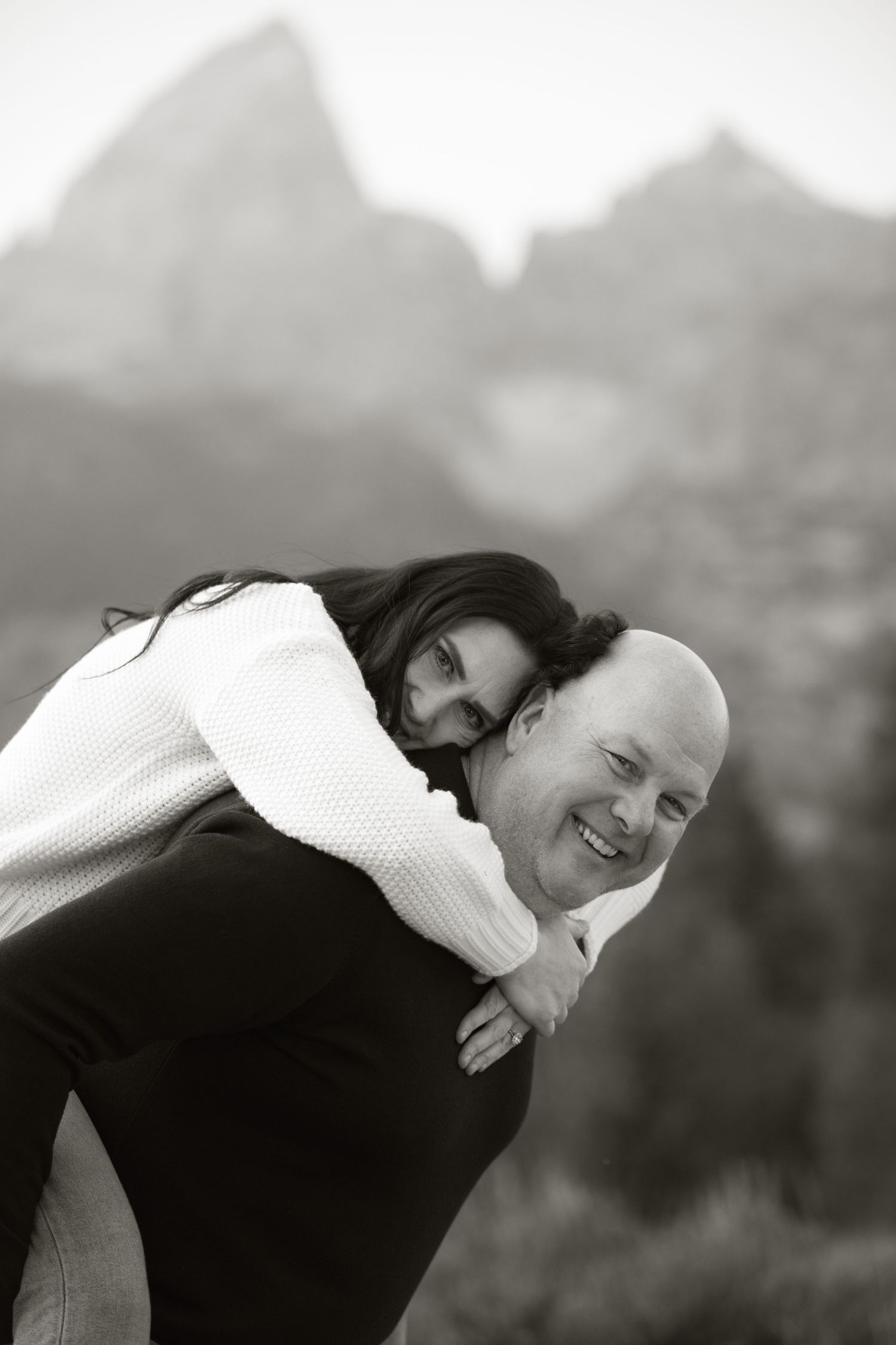Story-driven wedding and elopement photography in Jackson Hole and beyond. Pine & Palm captures real moments, wild landscapes, and the love