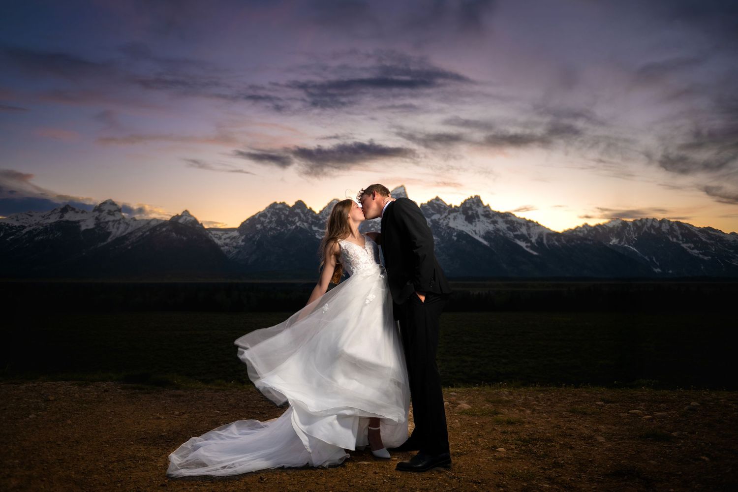 Story-driven wedding and elopement photography in Jackson Hole and beyond. Pine & Palm captures real moments, wild landscapes, and the love