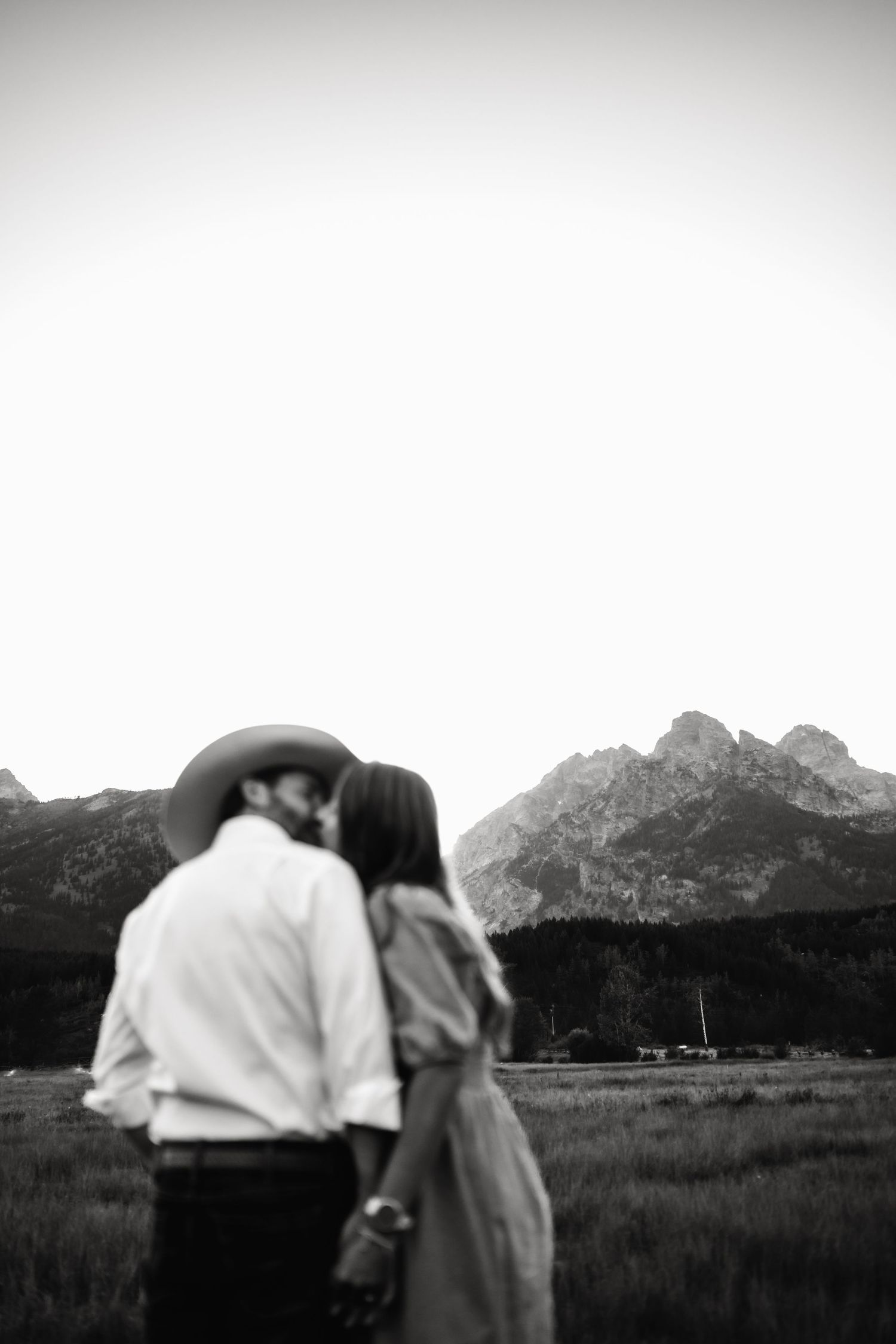 Story-driven wedding and elopement photography in Jackson Hole and beyond. Pine & Palm captures real moments, wild landscapes, and the love